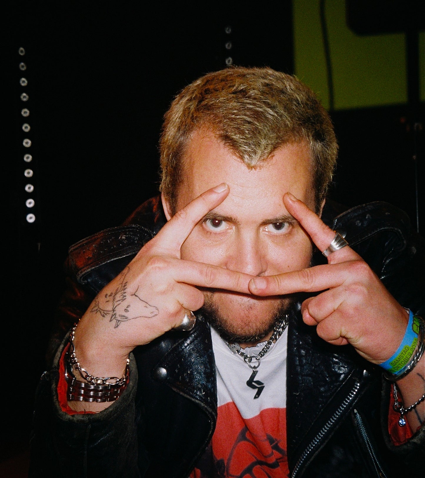 Bijoux en acier inoxydable. Collier en acier inoxydable. Bijoux y2k. Bijoux punk. Bijoux rock. Bijoux glam rock. Bijoux grunge. Colliers Y2K. Colliers punk. Colliers rock. Colliers glam rock. Colliers grunge. Collier made in France. Bijoux made in France. Collier pour homme. Collier techno. Collier i hate models. Collier Merch. Bijoux I hate Models. Collier MRD