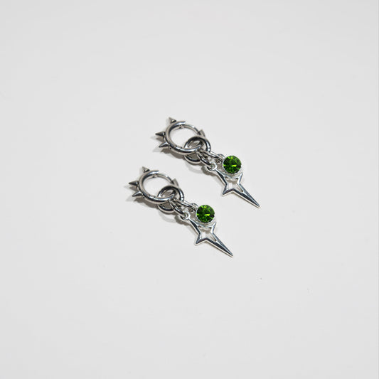boucle d'oreille punk en acier inoxydable strass vert. Bijoux y2k. Bijoux punk. Bijoux rock. Bijoux glam rock. Bijoux grunge. Boucles d'oreilles Y2K. Boucles d'oreilles punk. Boucles d'oreilles rock. Boucles d'oreilles glam rock. Boucles d'oreilles grunge.