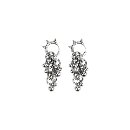 Bijoux y2k. Bijoux punk. Bijoux rock. Bijoux glam rock. Bijoux grunge. Boucles d'oreilles Y2K. Boucles d'oreilles punk. Boucles d'oreilles rock. Boucles d'oreilles glam rock. Boucles d'oreilles grunge. Boucles d'oreille unisex. Boucles d'oreille techno. Bijoux techno. Bijoux fleur. Boucles d'oreille fleur. Bijoux design. Bijoux made in France. Bijoux Paris