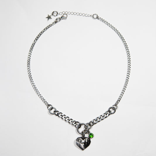 collier en acier inoxydable et fer, strass rouge. Bijoux y2k. Bijoux punk. Bijoux rock. Bijoux glam rock. Bijoux grunge. Colliers Y2K. Colliers punk. Colliers rock. Colliers glam rock. Colliers grunge.