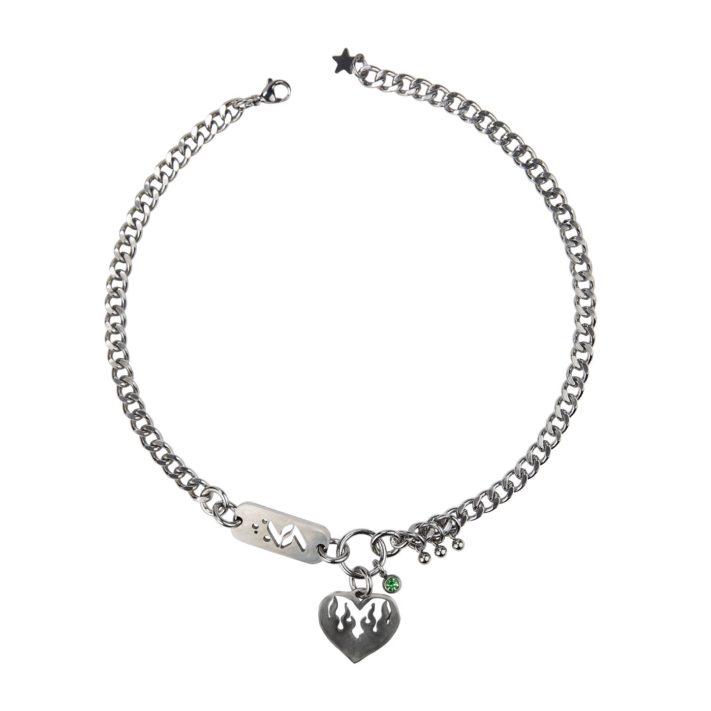 Bijoux en acier inoxydable. Collier en acier inoxydable. Bijoux y2k. Bijoux punk. Bijoux rock. Bijoux glam rock. Bijoux grunge. Colliers Y2K. Colliers punk. Colliers rock. Colliers glam rock. Colliers grunge. Collier made in France. Bijoux made in France. Collier pour homme. Collier techno. Bijoux design.