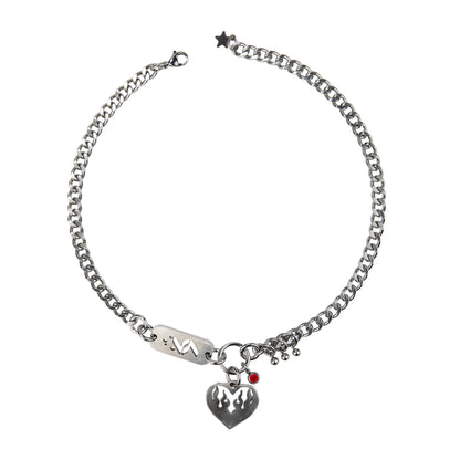 Bijoux en acier inoxydable. Collier en acier inoxydable. Bijoux y2k. Bijoux punk. Bijoux rock. Bijoux glam rock. Bijoux grunge. Colliers Y2K. Colliers punk. Colliers rock. Colliers glam rock. Colliers grunge. Collier made in France. Bijoux made in France. Collier pour homme. Collier techno. Bijoux design.