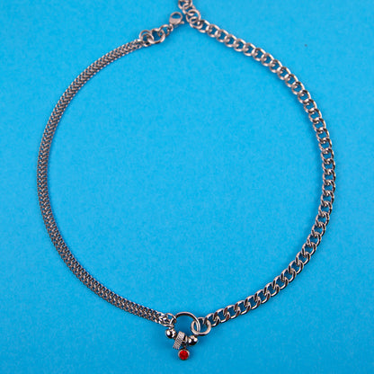 Bijoux en acier inoxydable. Collier en acier inoxydable. Bijoux y2k. Bijoux punk. Bijoux rock. Bijoux glam rock. Bijoux grunge. Colliers Y2K. Colliers punk. Colliers rock. Colliers glam rock. Colliers grunge. Collier made in France. Bijoux made in France. Collier pour homme. Collier techno.