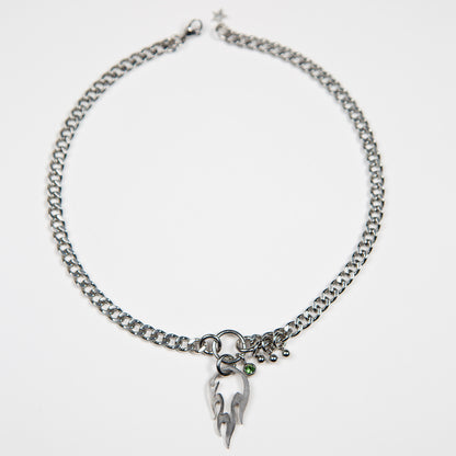 Bijoux en acier inoxydable. Collier en acier inoxydable. Bijoux y2k. Bijoux punk. Bijoux rock. Bijoux glam rock. Bijoux grunge. Colliers Y2K. Colliers punk. Colliers rock. Colliers glam rock. Colliers grunge. Collier made in France. Bijoux made in France. Collier pour homme. Collier techno.