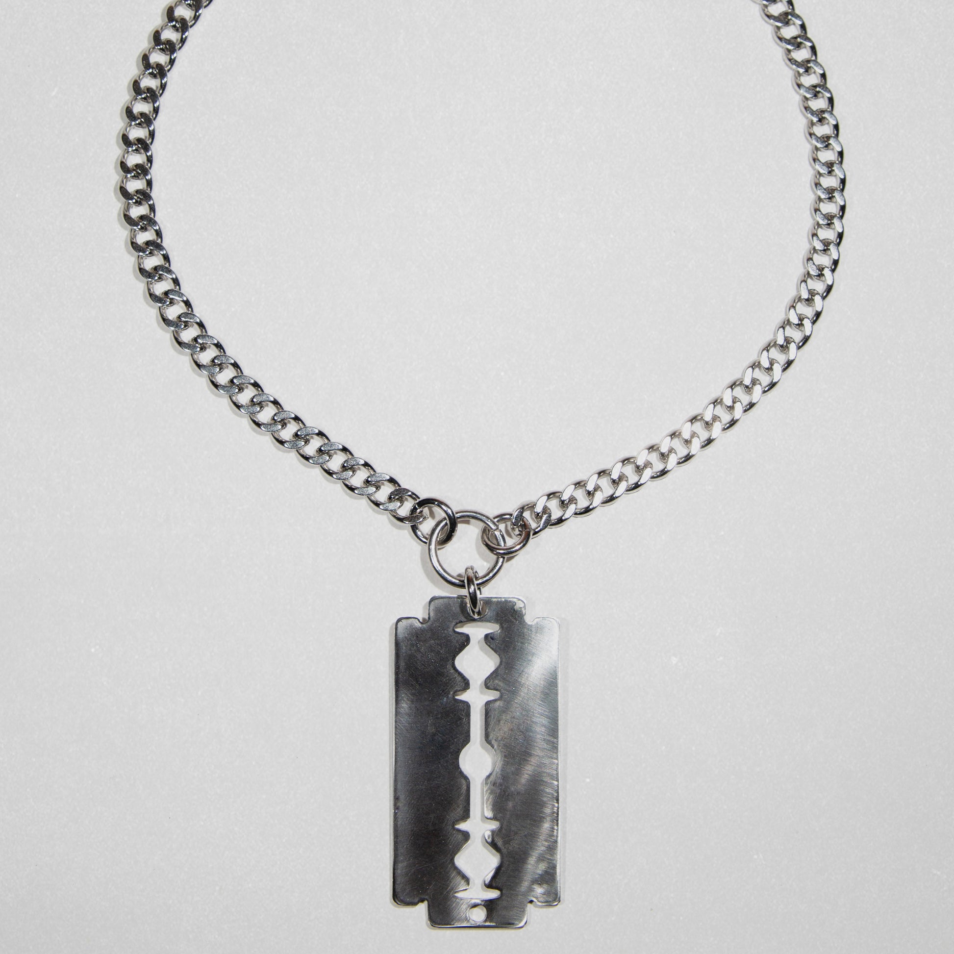 25FINGERS: BIG RAZOR BLADE Necklace Handmade in Paris