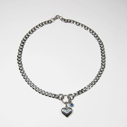 Bijoux en acier inoxydable. Collier en acier inoxydable. Bijoux y2k. Bijoux punk. Bijoux rock. Bijoux glam rock. Bijoux grunge. Colliers Y2K. Colliers punk. Colliers rock. Colliers glam rock. Colliers grunge. Collier made in France. Bijoux made in France. Collier pour homme. Collier techno.