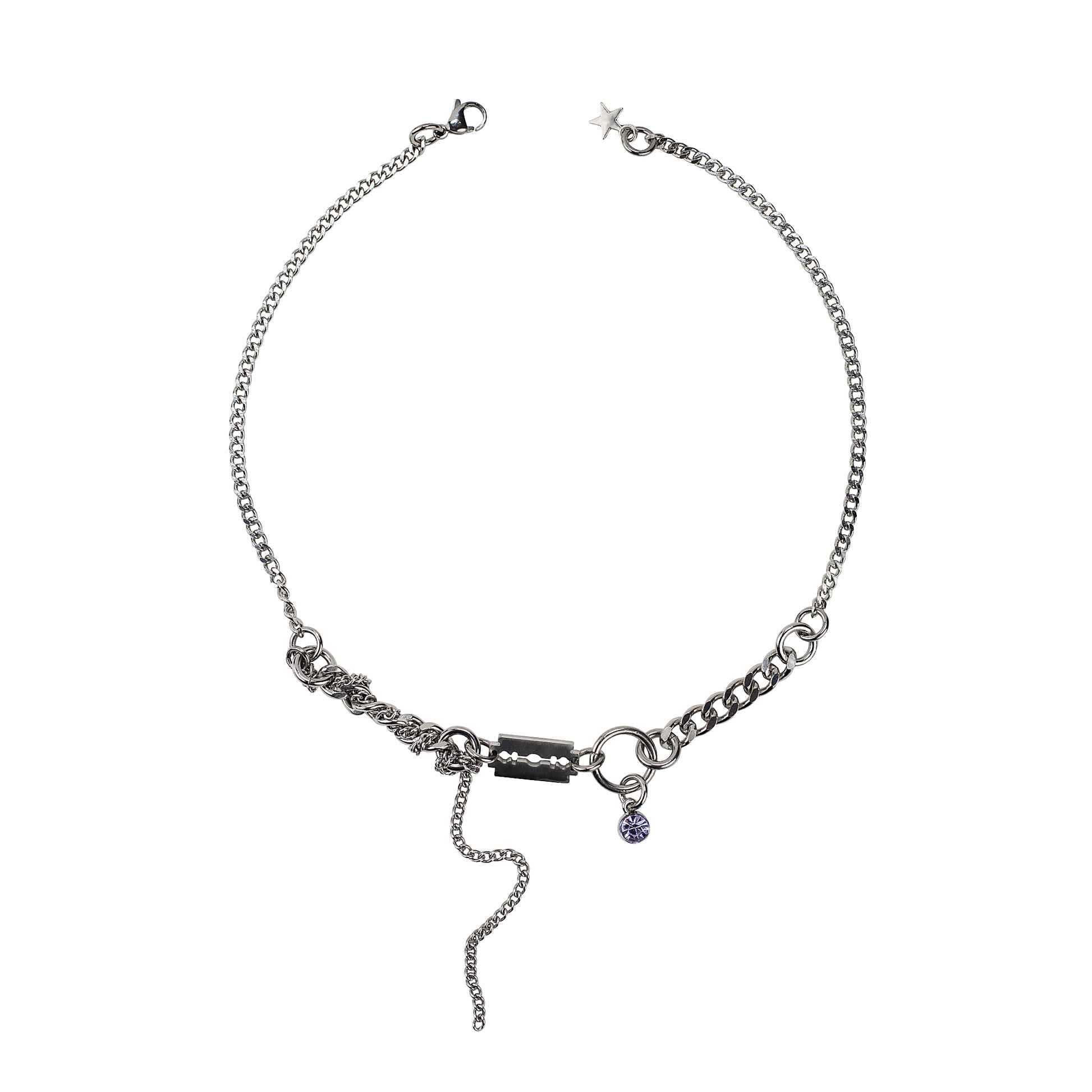 collier en acier inoxydable et fer à strass violet. Bijoux y2k. Bijoux punk. Bijoux rock. Bijoux glam rock. Bijoux grunge. Colliers Y2K. Colliers punk. Colliers rock. Colliers glam rock. Colliers grunge.