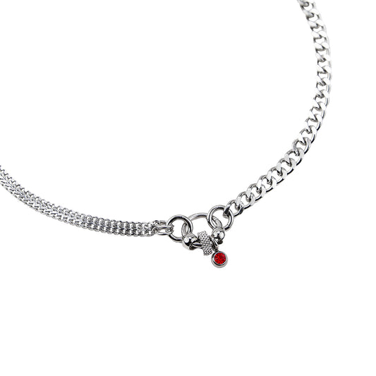 Bijoux en acier inoxydable. Collier en acier inoxydable. Bijoux y2k. Bijoux punk. Bijoux rock. Bijoux glam rock. Bijoux grunge. Colliers Y2K. Colliers punk. Colliers rock. Colliers glam rock. Colliers grunge. Collier made in France. Bijoux made in France. Collier pour homme. Collier techno.