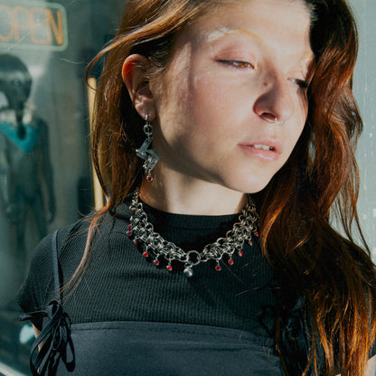 Bijoux en acier inoxydable. Collier en acier inoxydable. Bijoux y2k. Bijoux punk. Bijoux rock. Bijoux glam rock. Bijoux grunge. Colliers Y2K. Colliers punk. Colliers rock. Colliers glam rock. Colliers grunge. Collier Techno. Bijoux Techno. Bijoux design. Collier design. Collier design homme. 