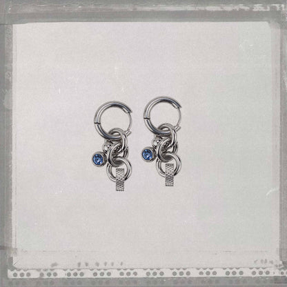Boucles d'oreille en acier inoxydable strass vert rouge blue. Bijoux y2k. Bijoux punk. Bijoux rock. Bijoux glam rock. Bijoux grunge. Boucles d'oreilles Y2K. Boucles d'oreilles punk. Boucles d'oreilles rock. Boucles d'oreilles glam rock. Boucles d'oreilles grunge. Boucles d'oreille alt. Bijoux alt. Boucle d'oreille pour homme. Bijoux aesthetic. Bijoux Paris. Bijoux idée cadeaux.