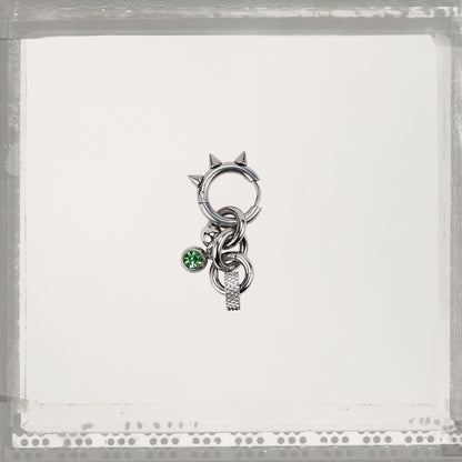 Bijoux y2k. Bijoux punk. Bijoux rock. Bijoux glam rock. Bijoux grunge. Boucles d'oreilles Y2K. Boucles d'oreilles punk. Boucles d'oreilles rock. Boucles d'oreilles glam rock. Boucles d'oreilles grunge. Boucles d'oreille unisex. Boucles d'oreille techno. Bijoux techno. Alt style. Alternative bijoux. Goth. Goth style. Goth bijoux. Paris bijoux.  Idée cadeaux bijoux.