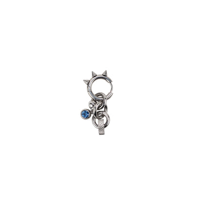 Bijoux y2k. Bijoux punk. Bijoux rock. Bijoux glam rock. Bijoux grunge. Boucles d'oreilles Y2K. Boucles d'oreilles punk. Boucles d'oreilles rock. Boucles d'oreilles glam rock. Boucles d'oreilles grunge. Boucles d'oreille unisex. Boucles d'oreille techno. Bijoux techno. Alt style. Alternative bijoux. Goth. Goth style. Goth bijoux. Paris bijoux. 